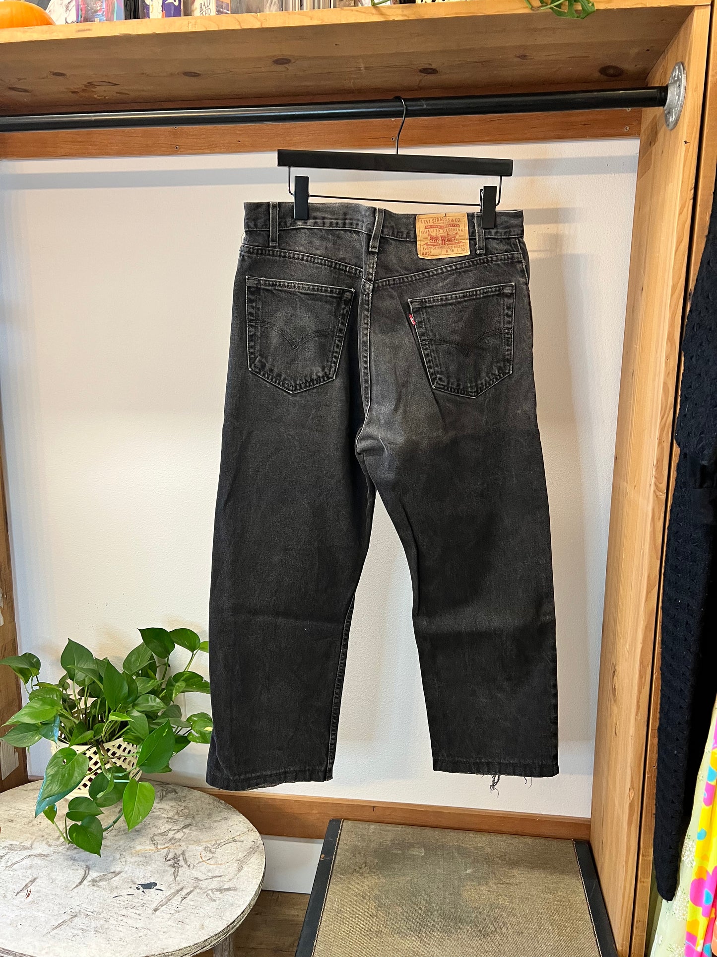 Vintage Black Levi’s 505